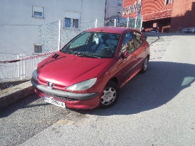 Peugeot 206 1.1