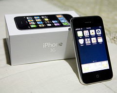 Apple iPhone 3G 16gb Black or White